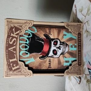 Voodoo Zombie Juice Liquor Alcohol Flask Trixie and Milo NWT